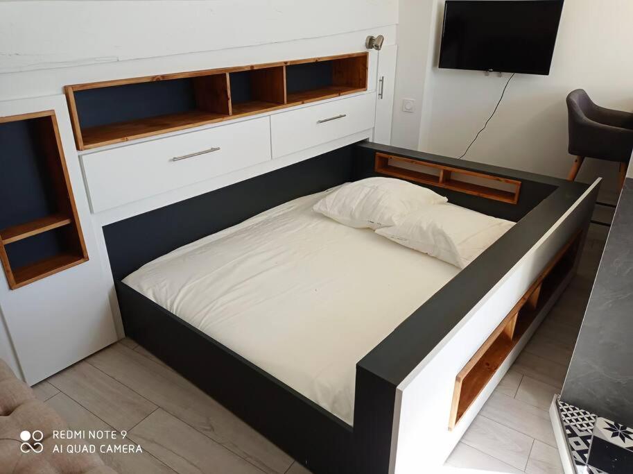 Avignon Hyper Centre:Studio Cosy Et Calme 외부 사진